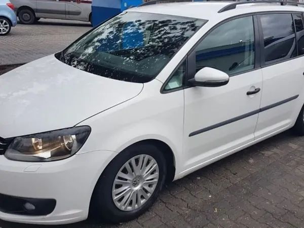 forDailyRentTouran Volkswagen