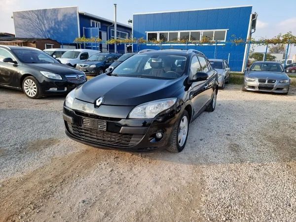 forDailyRentMegane Renault