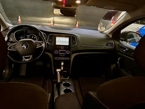 forDailyRentMegane Renault