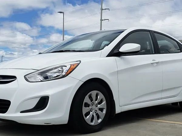 forDailyRentAccent Hyundai