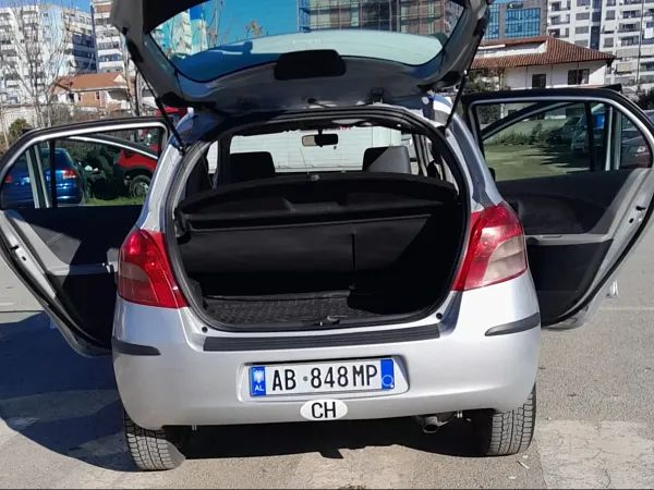 forDailyRentYaris Toyota