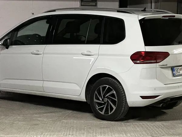 forDailyRentTouran Volkswagen
