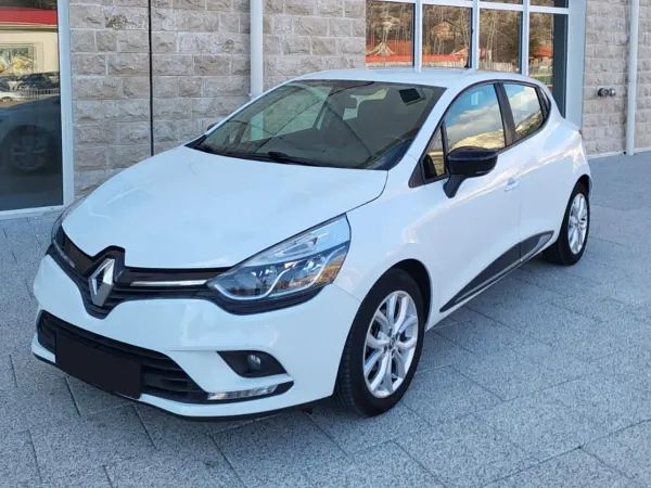 forDailyRentClio Renault