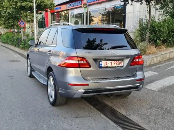 forDailyRentML 350 Mercedes