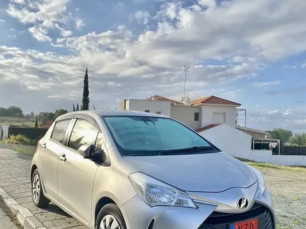 forDailyRentVitz Toyota