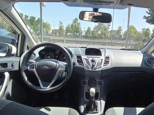 forDailyRentFiesta Ford