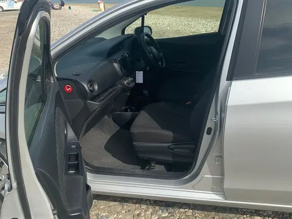 forDailyRentVitz Toyota