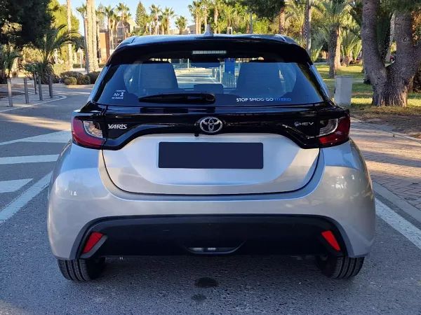 forDailyRentYaris Toyota