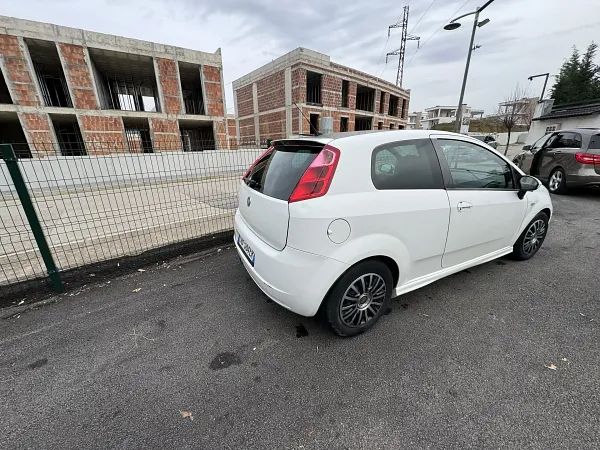 forDailyRentPunto Fiat