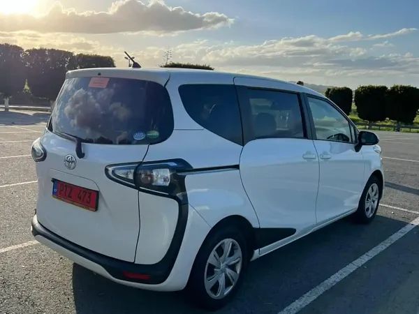 forDailyRentSienta Toyota