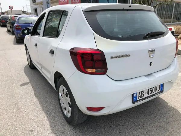forDailyRentSandero Dacia