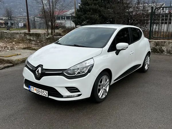 forDailyRentClio Renault