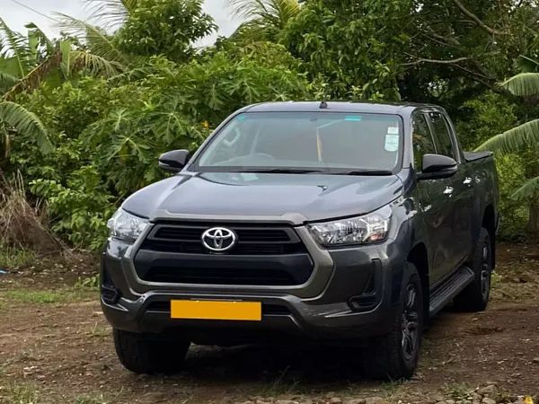 forDailyRentHilux Toyota