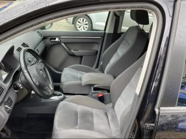 forDailyRentTouran Volkswagen