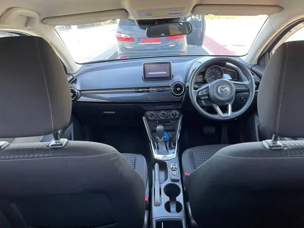 forDailyRentDemio Mazda
