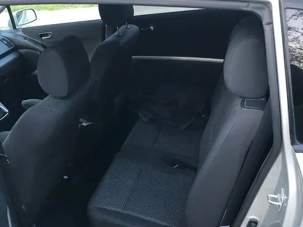 forDailyRentCorolla Verso Toyota