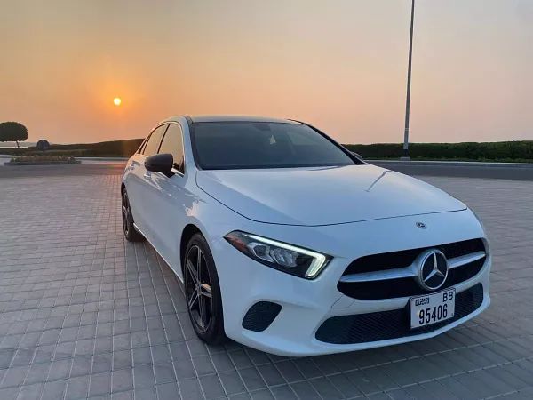 forDailyRentA 220 Mercedes