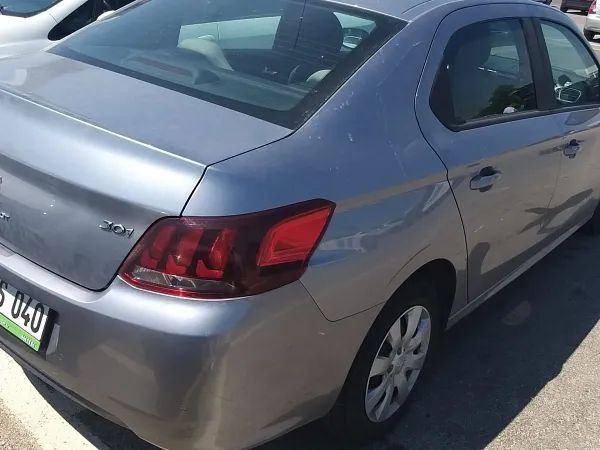 forDailyRent301 Peugeot