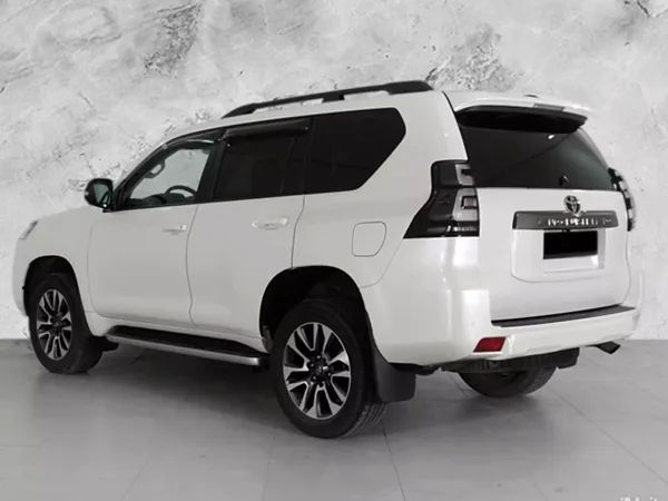 forDailyRentLand Cruiser Prado Toyota
