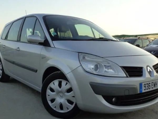 forDailyRentScenic Renault