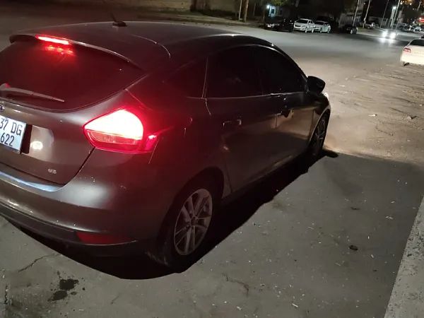 forDailyRentFocus Ford