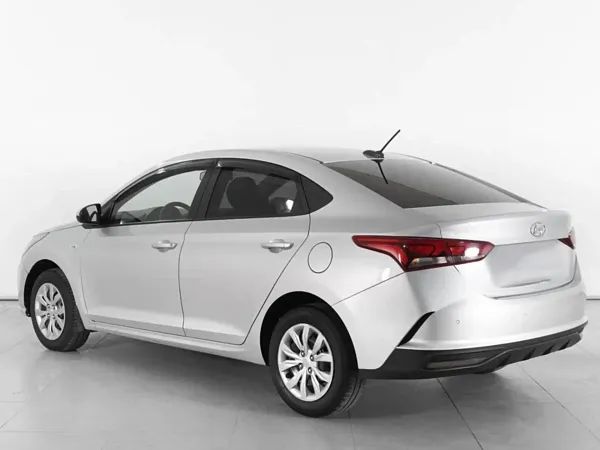 forDailyRentAccent Hyundai