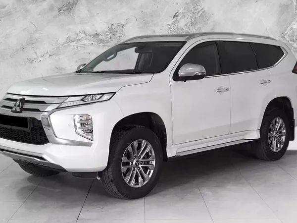 forDailyRentPajero Sport Mitsubishi