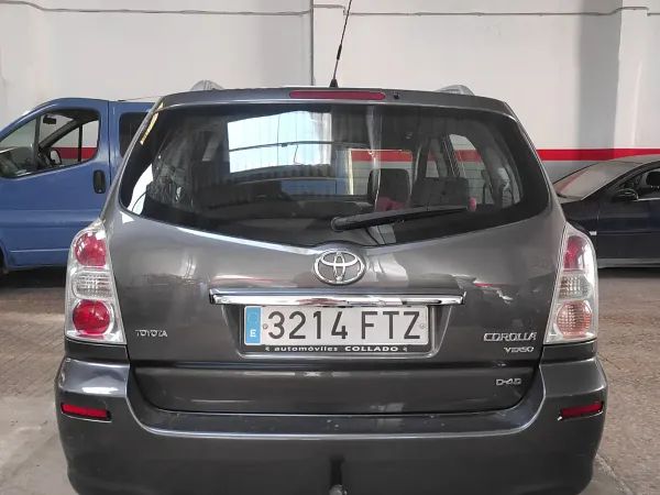 forDailyRentCorolla Verso Toyota
