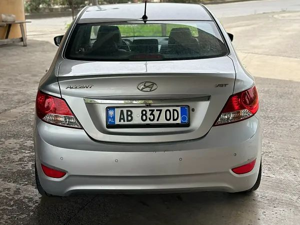 forDailyRentAccent Hyundai
