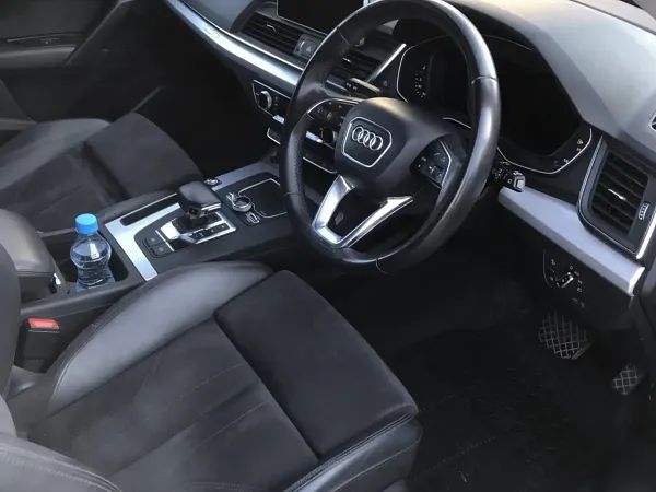 forDailyRentQ5 Audi